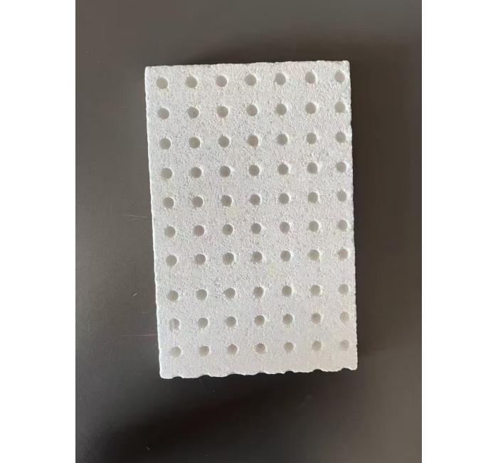 玻纖板，珍珠巖板——輕質保溫與防火性能兼?zhèn)涞木G色建筑材料